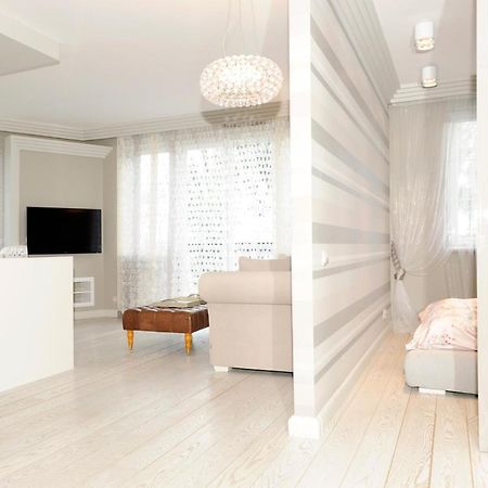 Apatrament Nadjeziorny Apartment Elk Ngoại thất bức ảnh